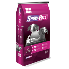 Show Rite Advancer Plus R20. Supplement for show goats. Dark pink feed bag.